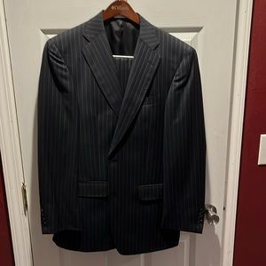 Murano Like New Suit!